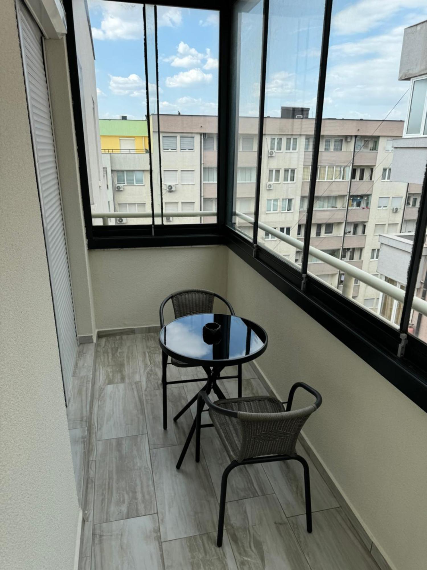 普里什蒂纳Penthouse Exclusive公寓 外观 照片
